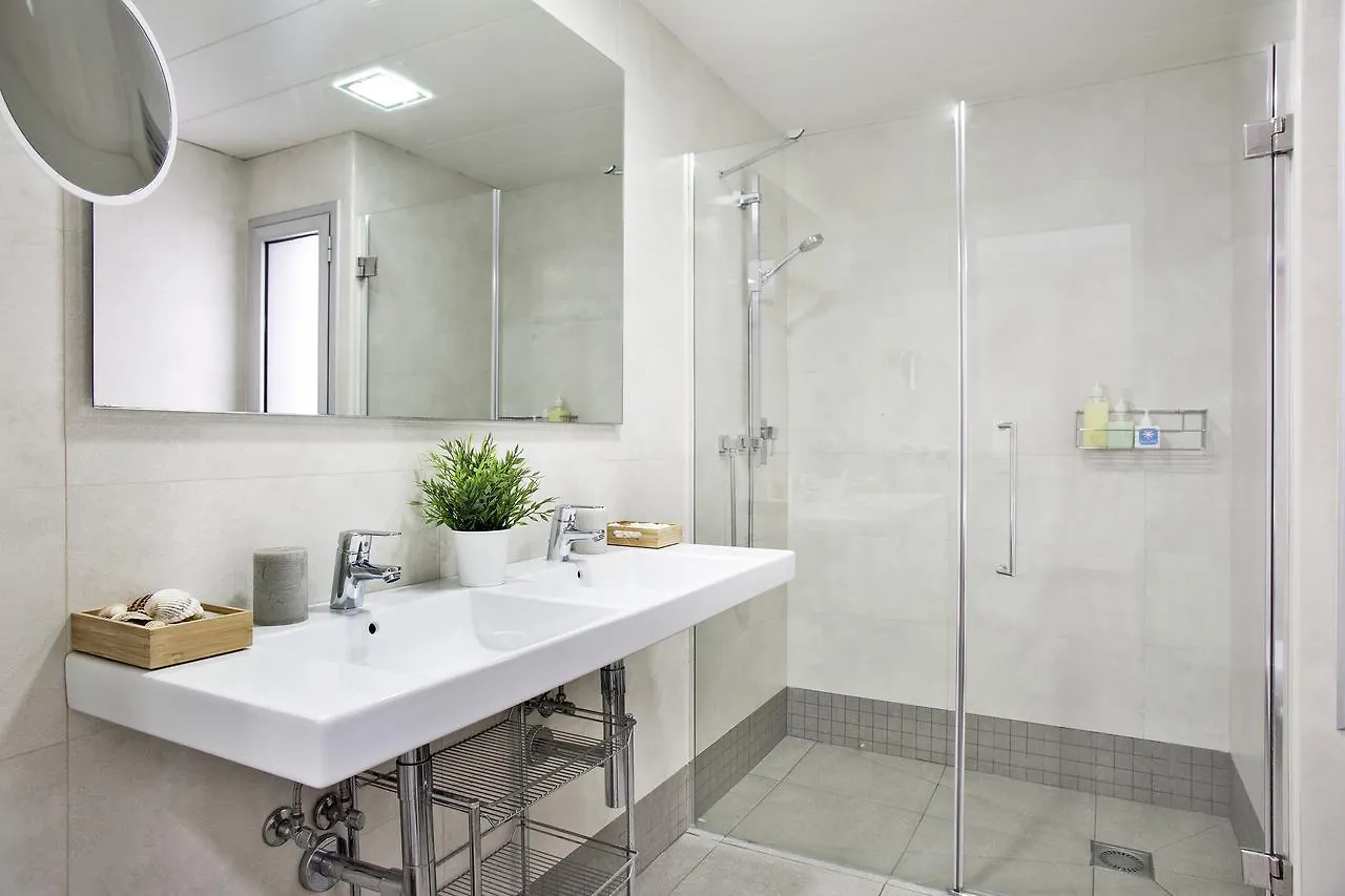 Apartamentos Marfina Castelldefels